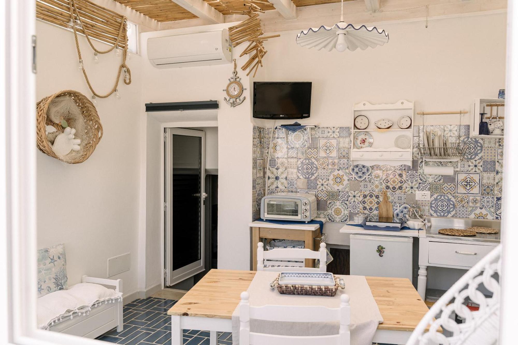 Dimoradonnacrescenza -Locazione Turistica Villa Polignano a Mare Buitenkant foto